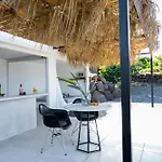 Casa Mira *