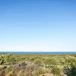 Casa Mira